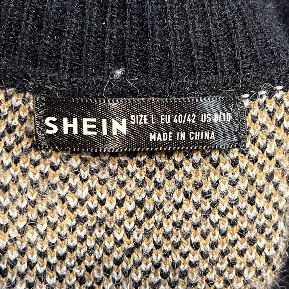 Shein plaid v-neck sweater vest, size L - Picture 7 of 8
